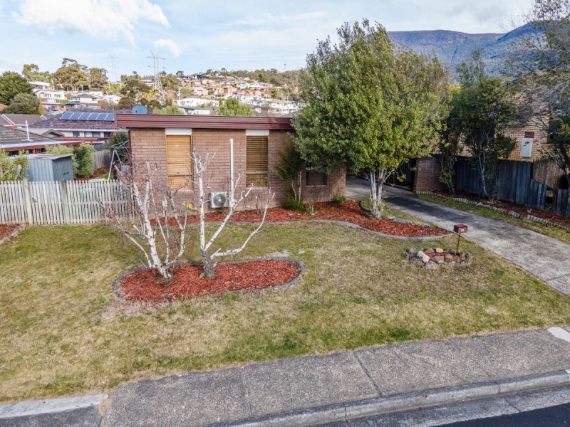 15 Wariga Road, Glenorchy TAS 7010