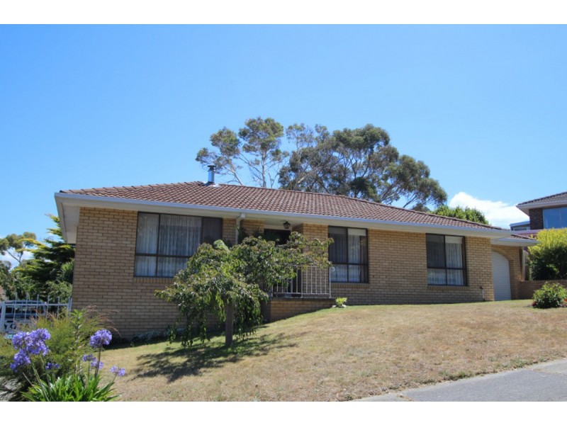 23 Waratah Street, Kingston TAS 7050