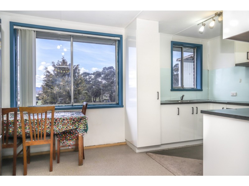 37 Hudson Crescent, Glenorchy TAS 7010