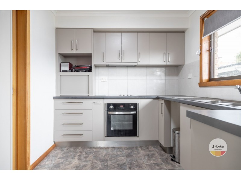 2/5 Alroy Court, Rosetta TAS 7010