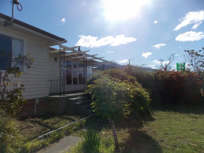 600 Main Road, Rosetta TAS 7010