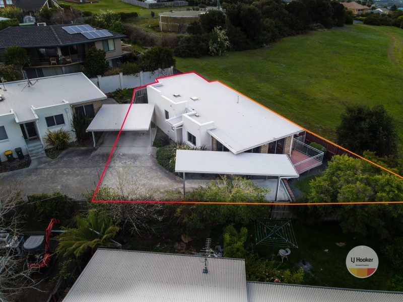 2/8 Kiama Place, Blackmans Bay TAS 7052