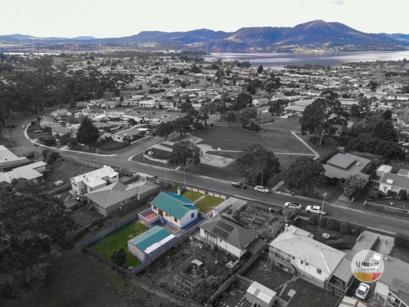 16 Arunta Crescent, Chigwell TAS 7011