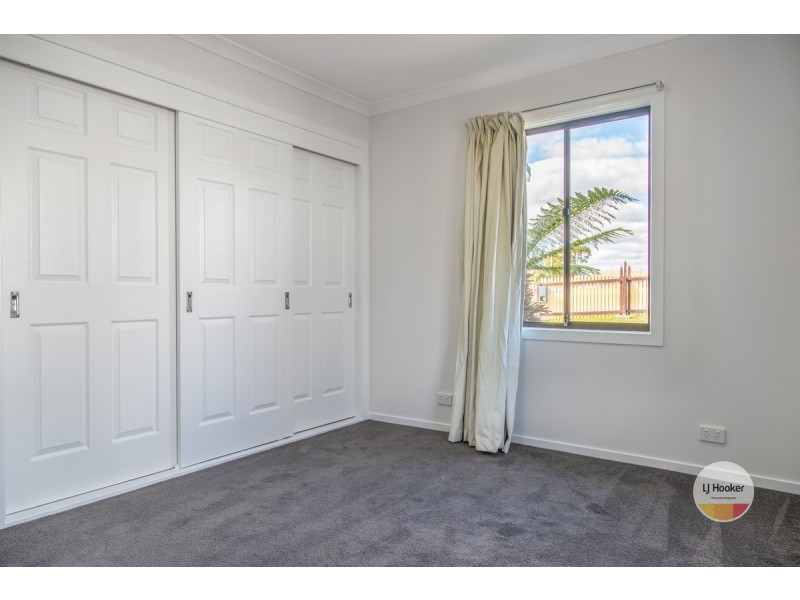 16 Arunta Crescent, Chigwell TAS 7011