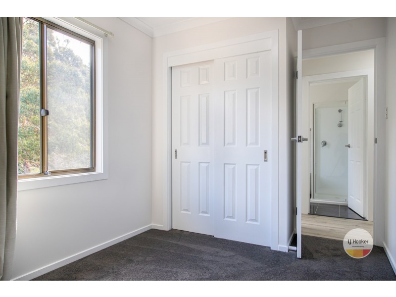 16 Arunta Crescent, Chigwell TAS 7011