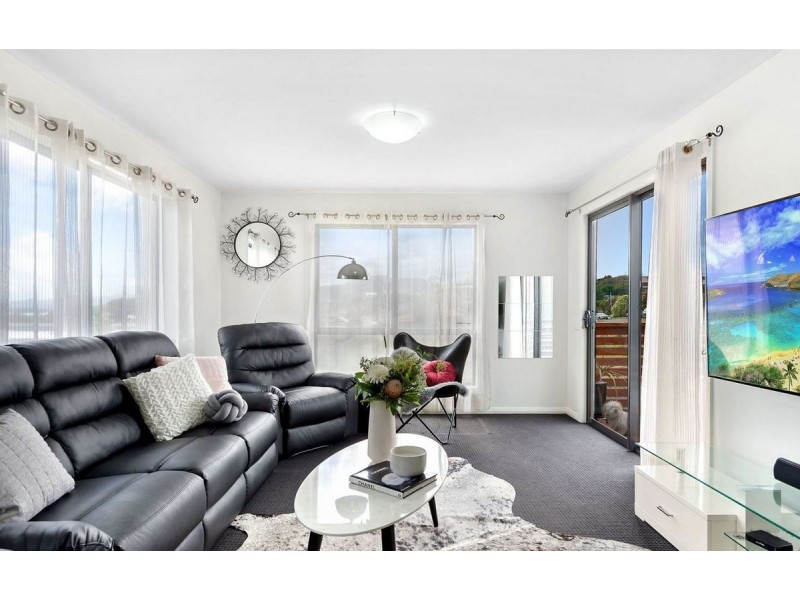 22 Tenth Avenue, West Moonah TAS 7009