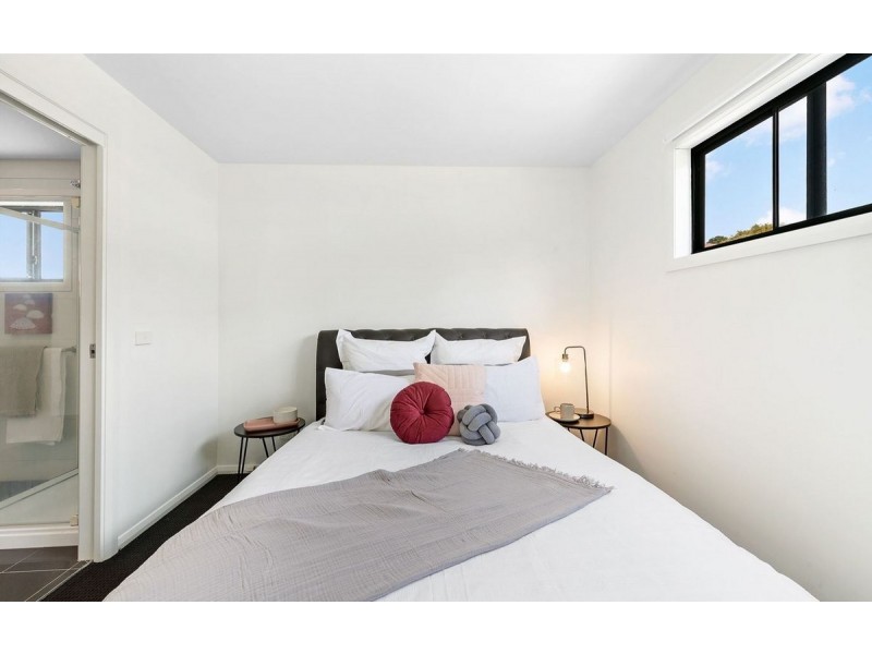 22 Tenth Avenue, West Moonah TAS 7009