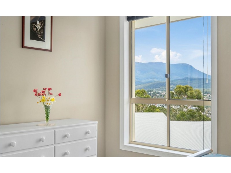 34 Fairview Drive, Kingston TAS 7050