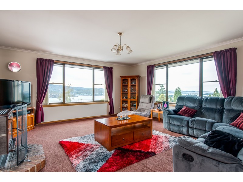 25 Lucinda Parade, Lutana TAS 7009