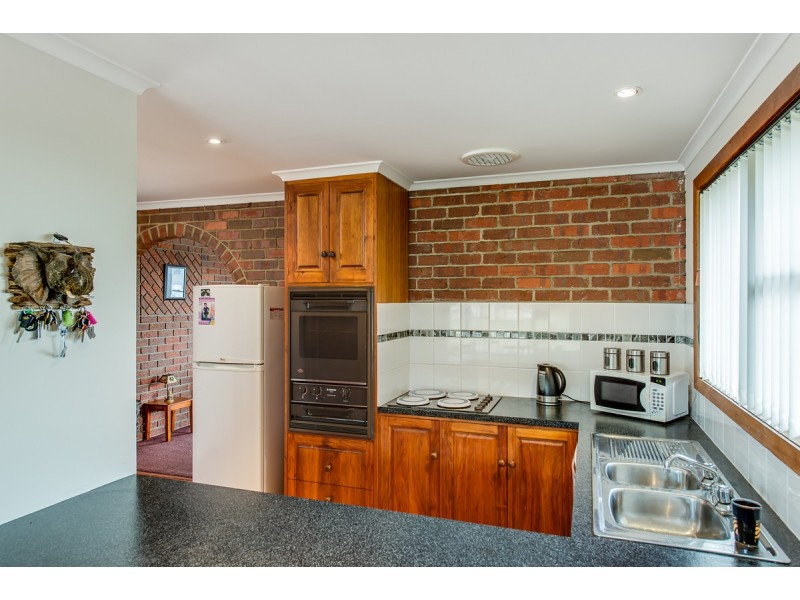 25 Lucinda Parade, Lutana TAS 7009