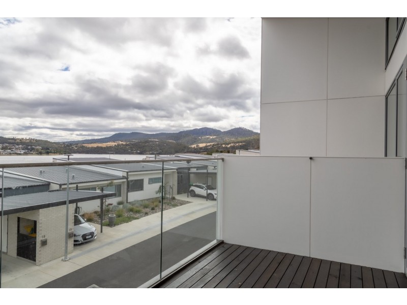 45/1B Bournville Crescent, Claremont TAS 7011