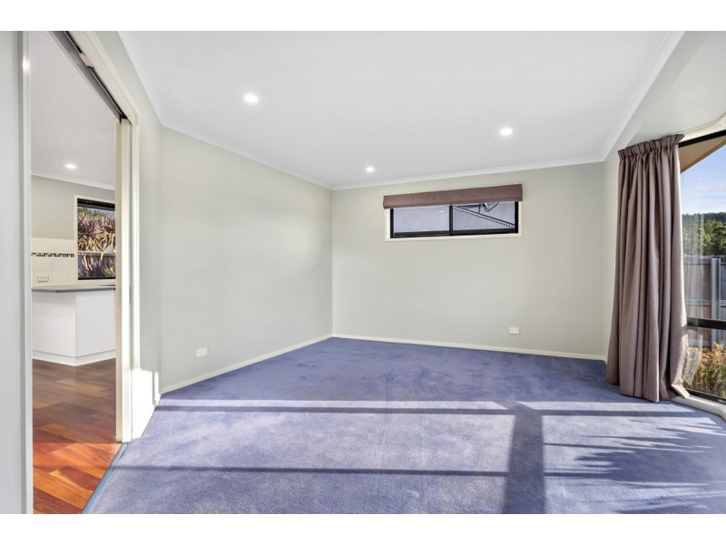 2 Crimson Drive, Margate TAS 7054