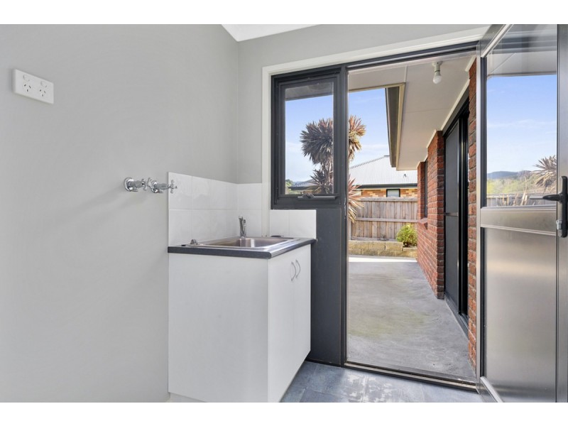 2 Crimson Drive, Margate TAS 7054