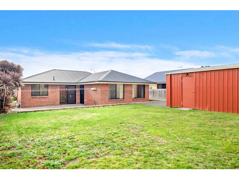 2 Crimson Drive, Margate TAS 7054