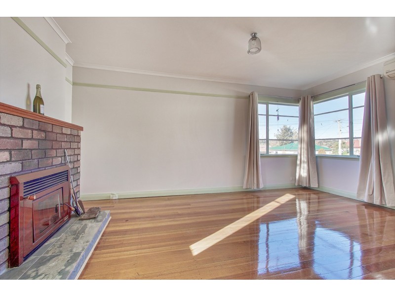 26 Edinburgh Crescent, Goodwood TAS 7010