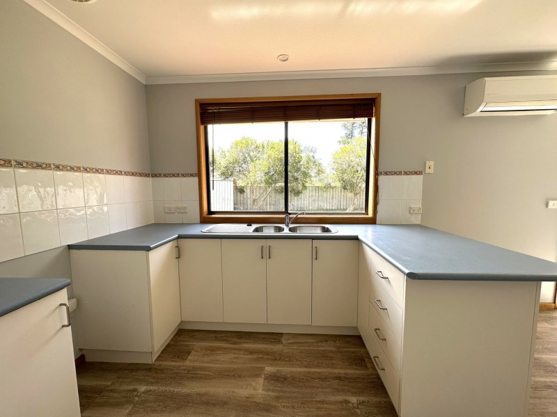 13 Carrington Drive, Margate TAS 7054