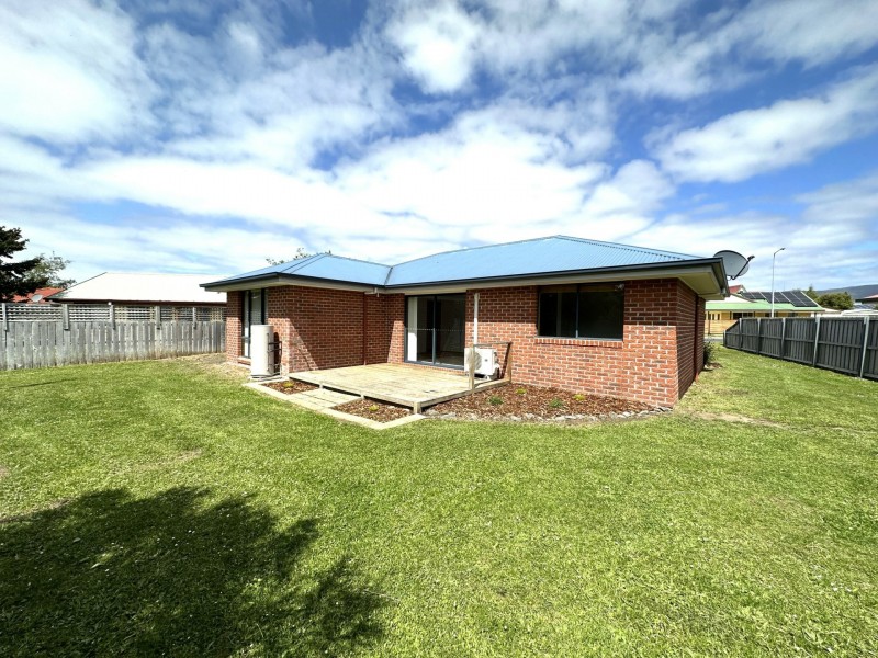 13 Carrington Drive, Margate TAS 7054