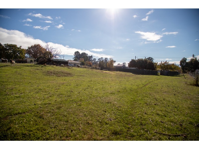 6977 Lyell Highway, Ouse TAS 7140