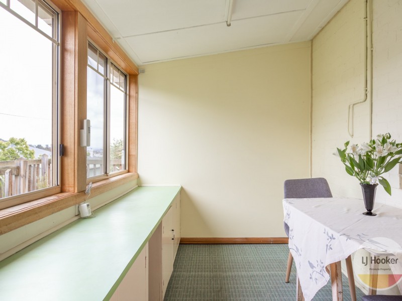 4 Carlton Street, Lenah Valley TAS 7008