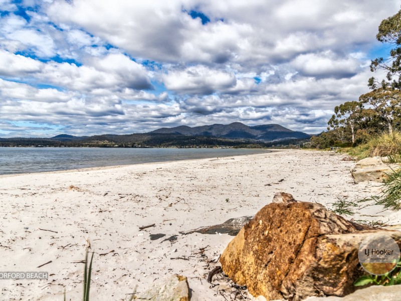 4 Aubin Court, Orford TAS 7190