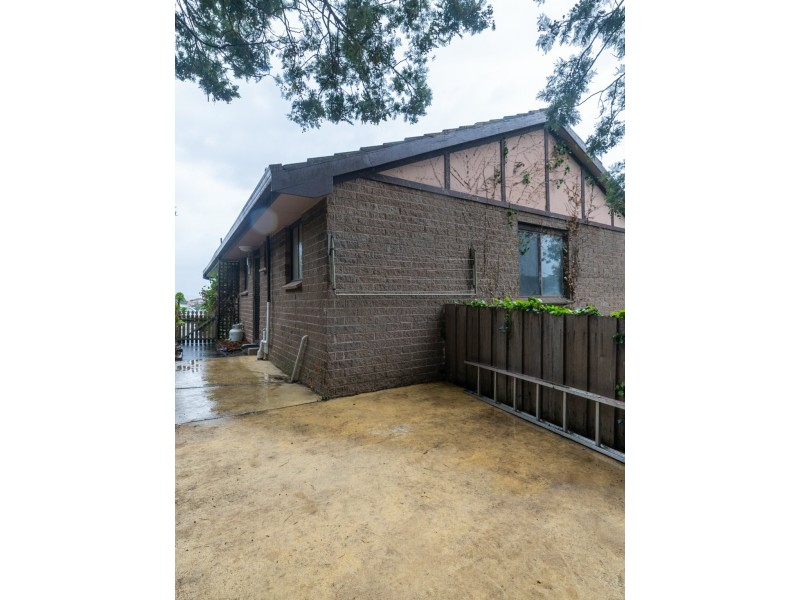 4/18 Wallace Avenue, Lenah Valley TAS 7008