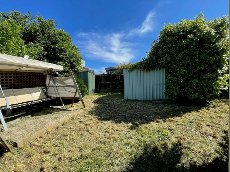 43 Hilton Road, Claremont TAS 7011