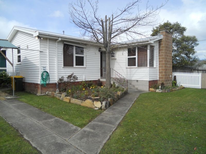 4 Walker Crescent, New Norfolk TAS 7140