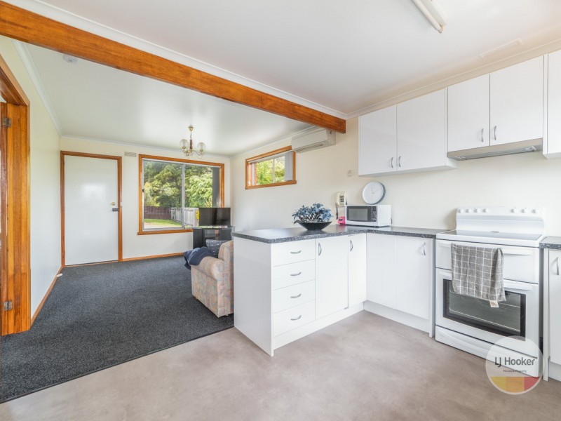 8/6 Katoomba Crescent, Montrose TAS 7010