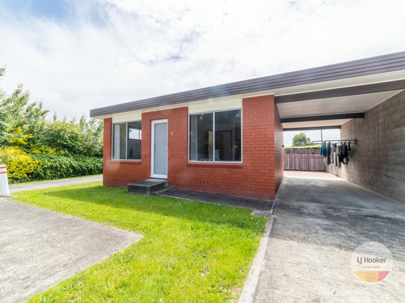 8/6 Katoomba Crescent, Montrose TAS 7010