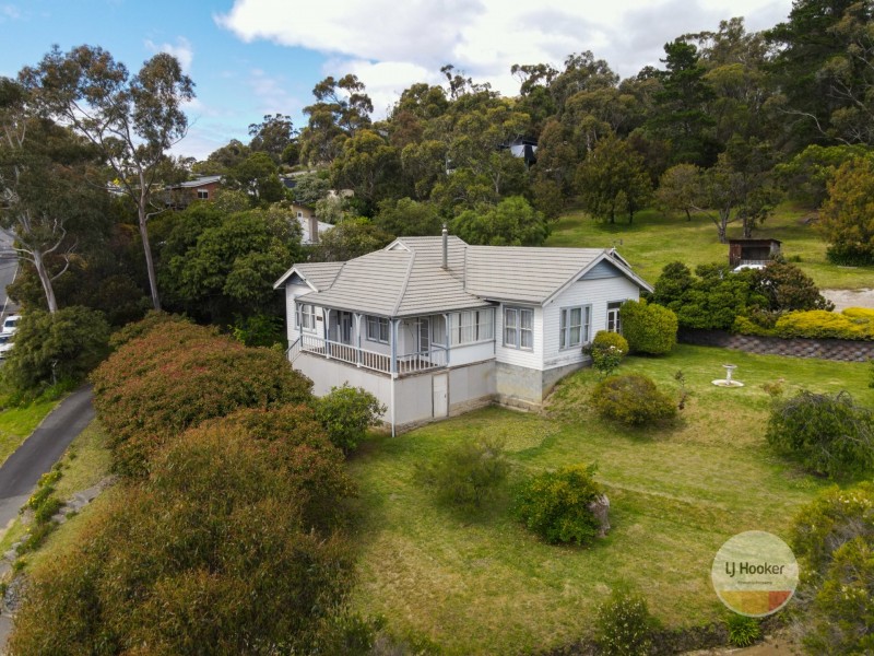 5 Roslyn Avenue, Kingston Beach TAS 7050