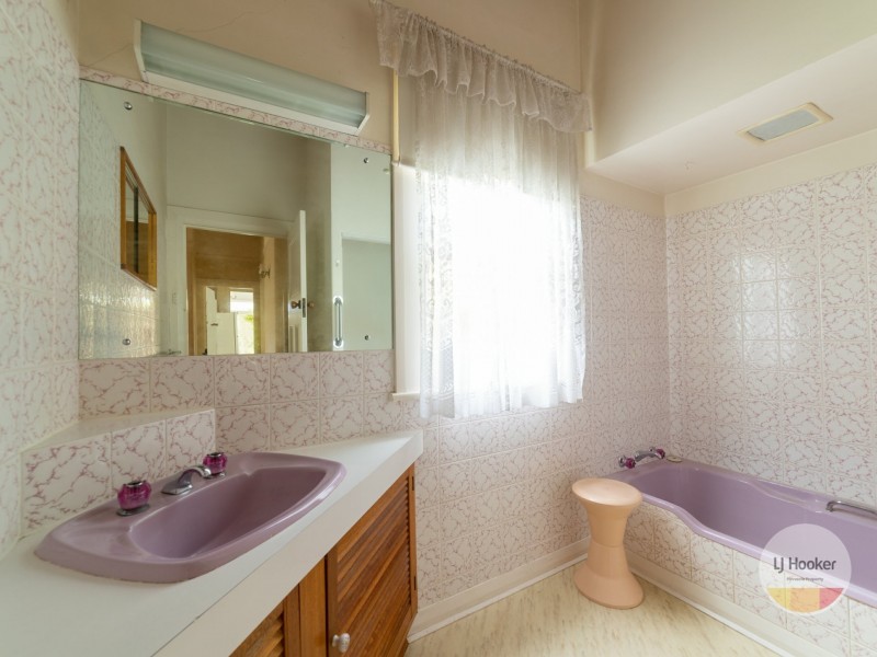 5 Roslyn Avenue, Kingston Beach TAS 7050