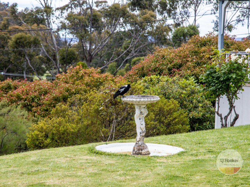 5 Roslyn Avenue, Kingston Beach TAS 7050