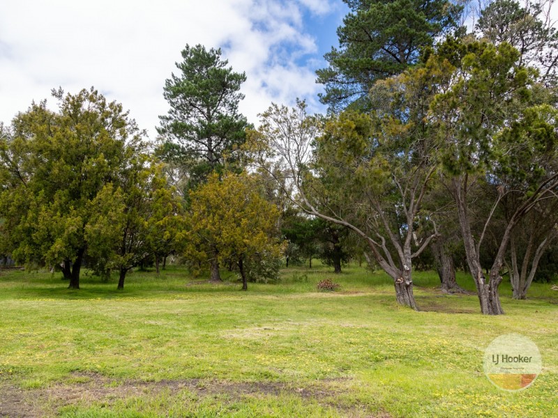 5 Roslyn Avenue, Kingston Beach TAS 7050