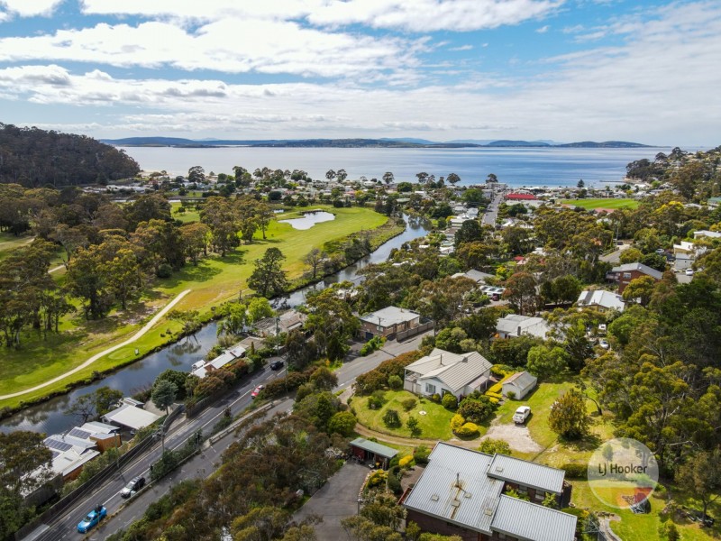 5 Roslyn Avenue, Kingston Beach TAS 7050