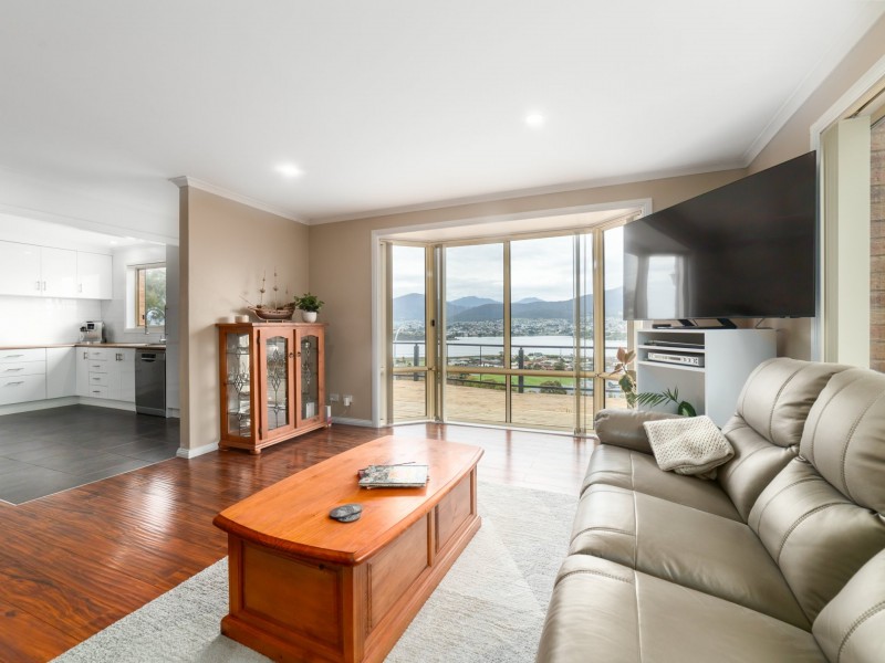 41 Grevillea Avenue, Old Beach TAS 7017