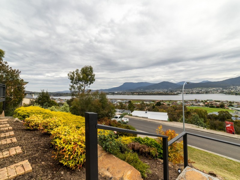 41 Grevillea Avenue, Old Beach TAS 7017
