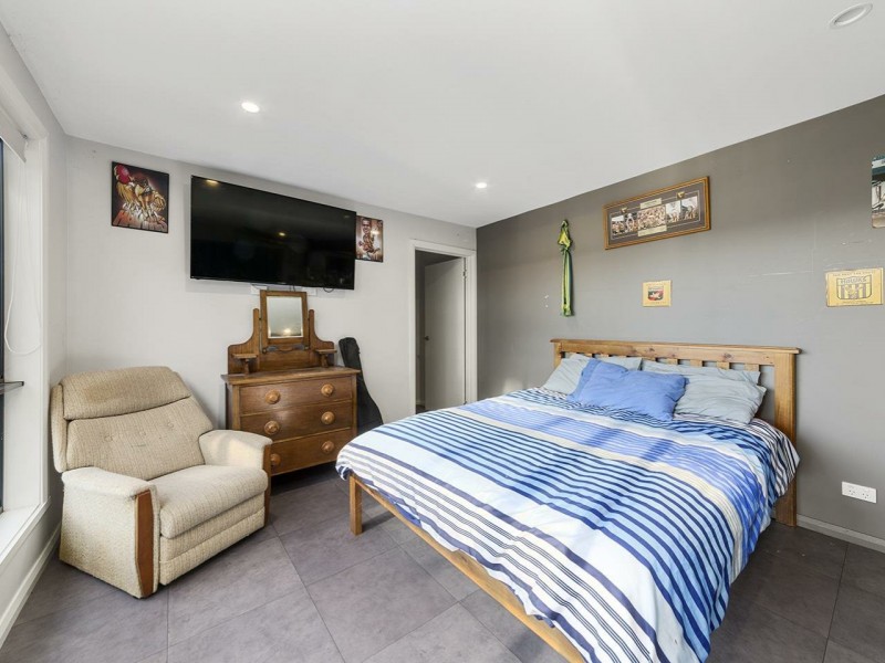 11 Second Avenue, Midway Point TAS 7171