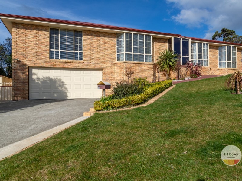 60 Hutchins Street, Kingston TAS 7050