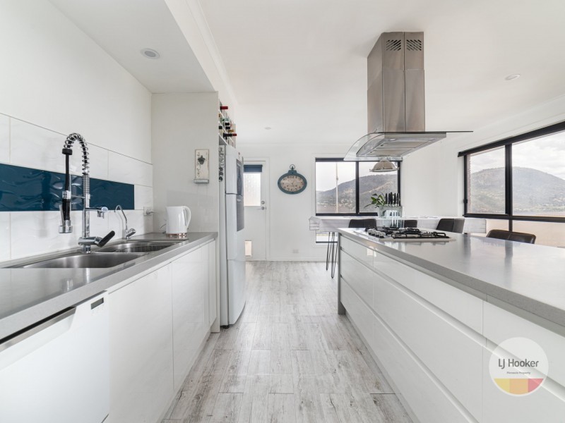 12 Grevillea Avenue, Old Beach TAS 7017