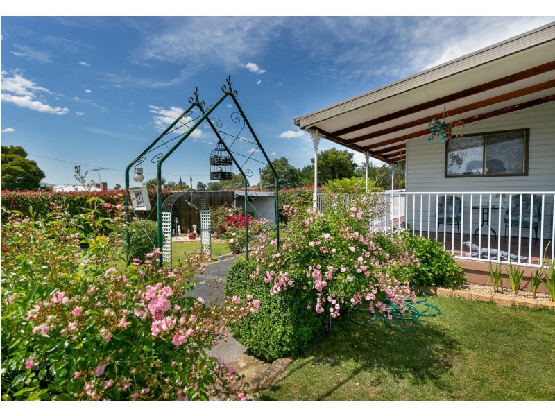 27 Water Street, Ouse TAS 7140