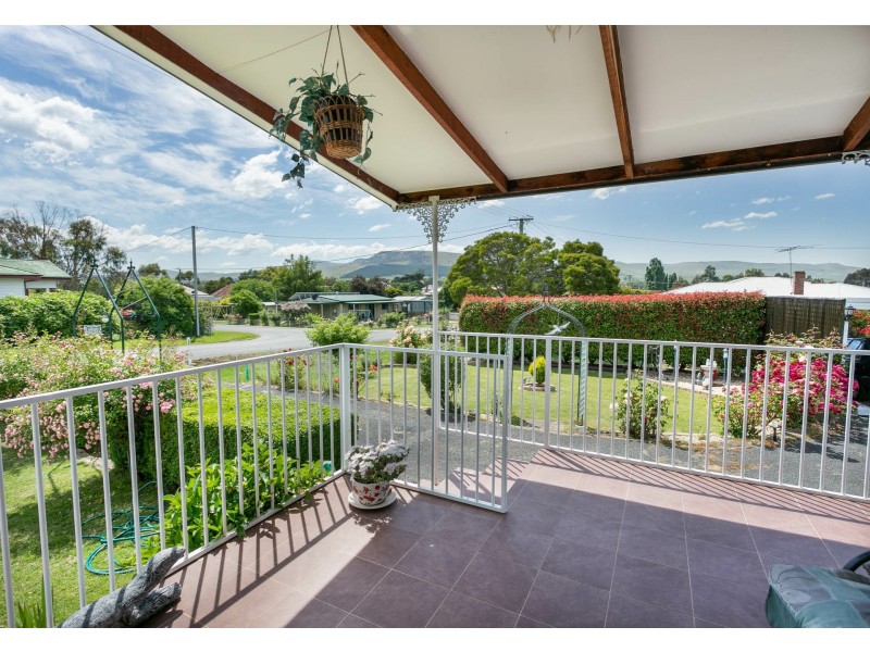 27 Water Street, Ouse TAS 7140