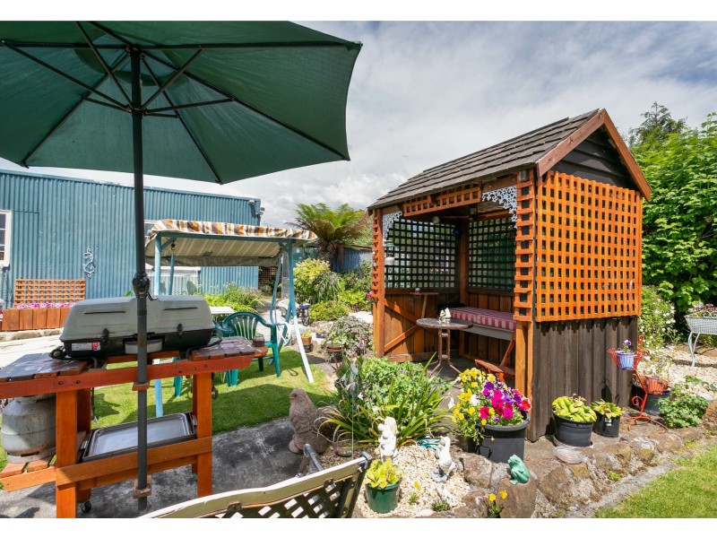 27 Water Street, Ouse TAS 7140