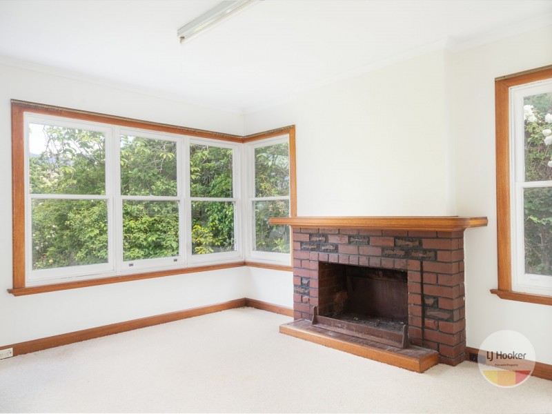 10 Amaroo Road, Austins Ferry TAS 7011