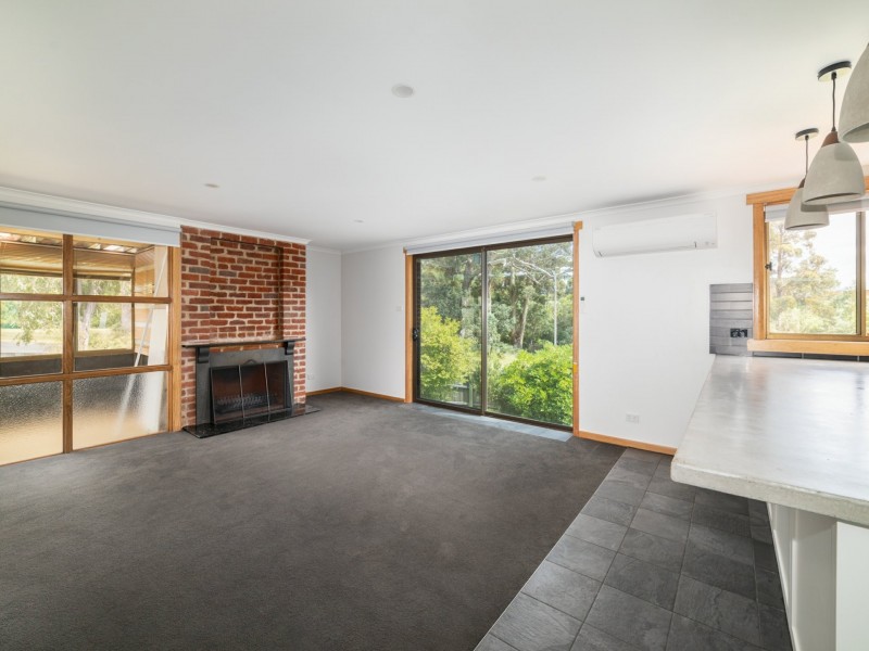 13 Biara Street, Chigwell TAS 7011