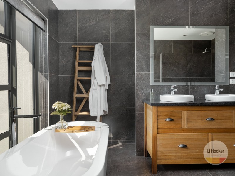 384 Saddle Road, Kettering TAS 7155