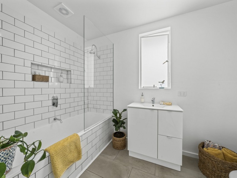 18 Teering Road, Berriedale TAS 7011