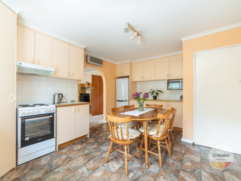 8 Roebuck Street, Warrane TAS 7018