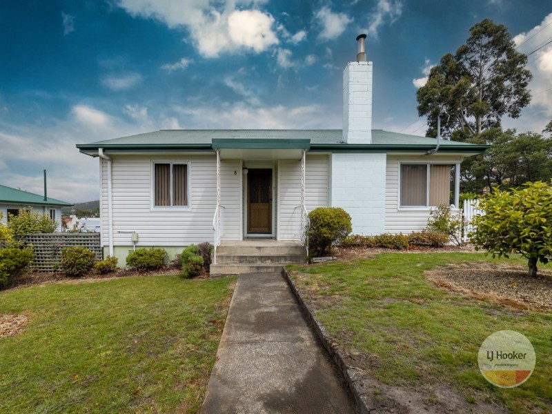8 Roebuck Street, Warrane TAS 7018