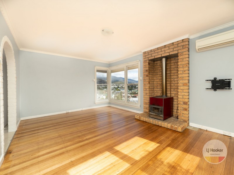 19 Fairfax Rd, Glenorchy TAS 7010