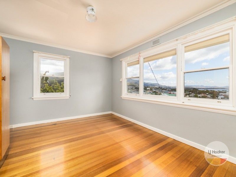19 Fairfax Rd, Glenorchy TAS 7010